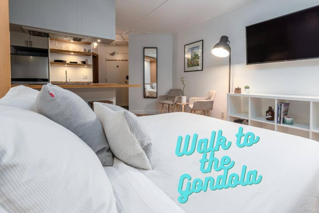Casa Creekside - Walk To Gondola, Shops, Lakes! 휘슬러 외부 사진